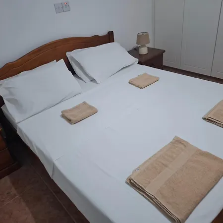 Sunset 02 דירה פאפוס