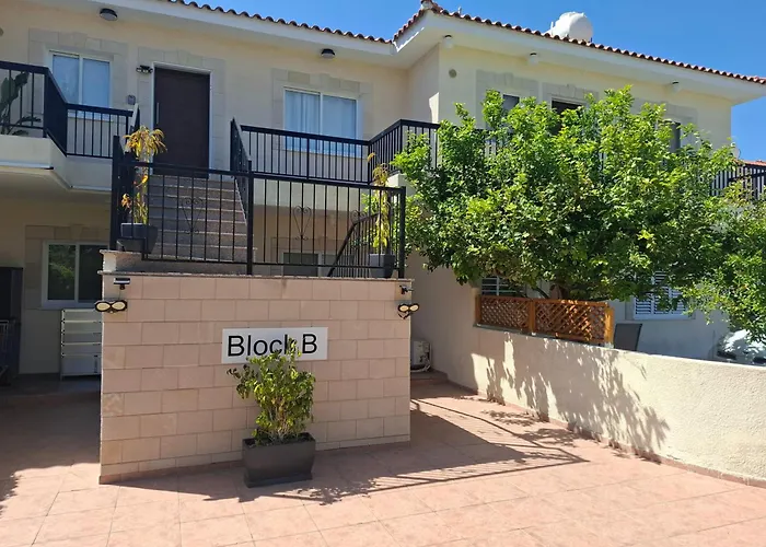 Sunset 02 Пафос